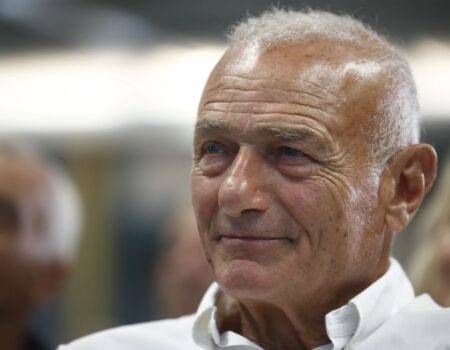 Η ομιλία του Νίκου Καρούλια στην παρουσίαση του βιβλίου «Οι Ημίθεοι Δεν Λυγίζουν» του Κ. Τζανιδάκη